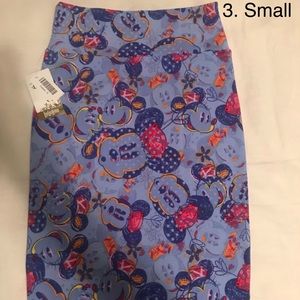 LulaRoe Disney NWT Small Cassie